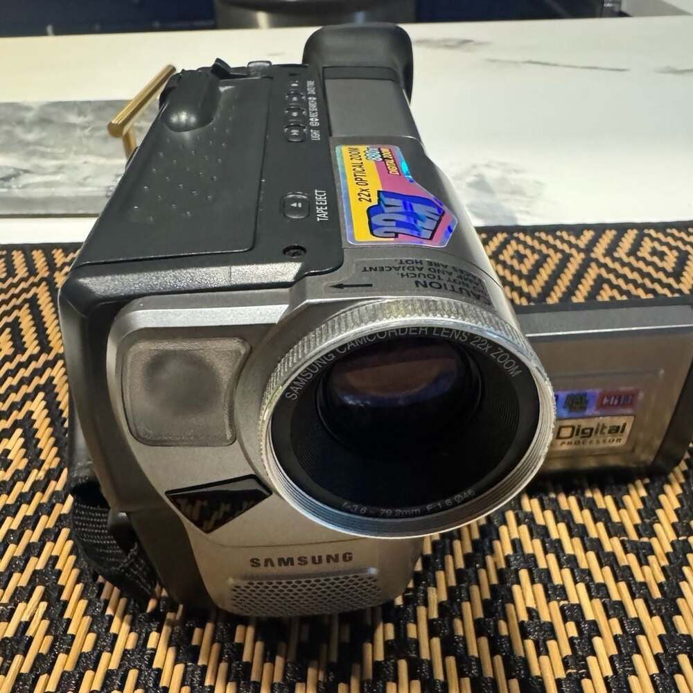 Samsung VP-L870 Hi8 Camcorder Video Camera Tested Vintage